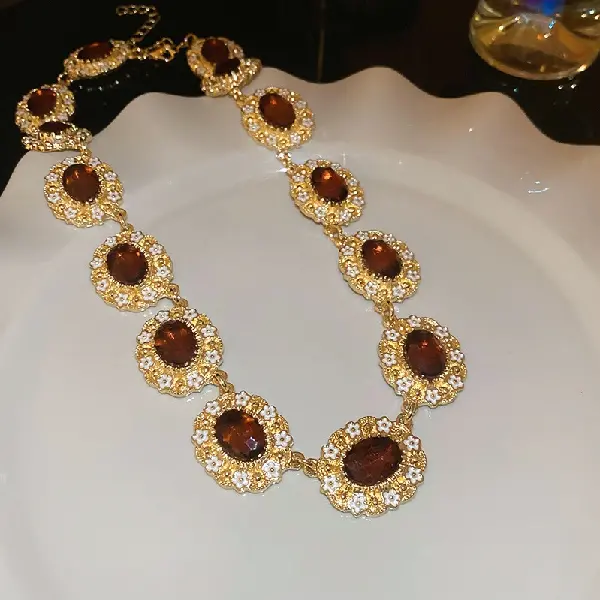 18# Necklace-Oval shape with oil dripping flowers and diamonds,tkmbeautysupply.com