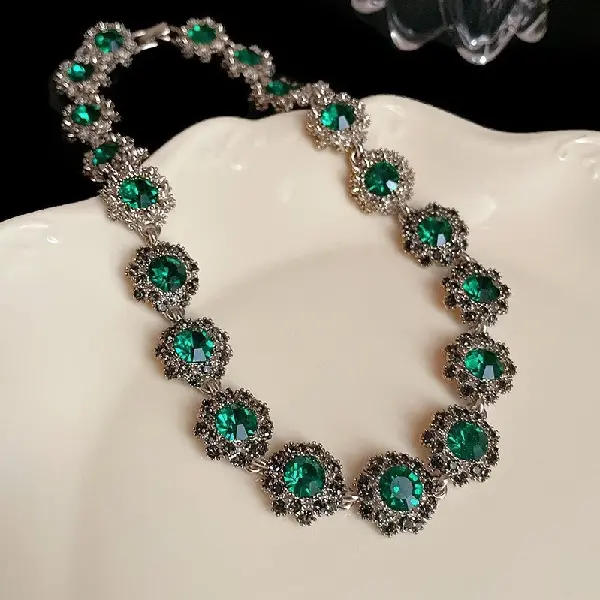 25# necklace-diamond circle flower buckle,tkmbeautysupply.com