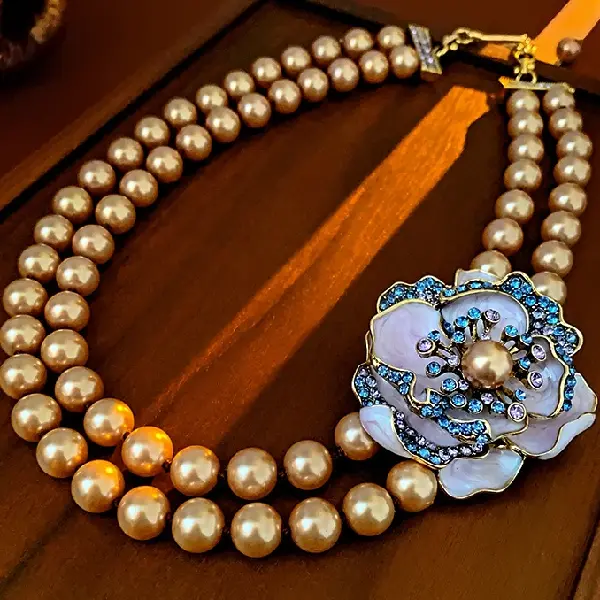 28# Necklace-Diamond Pearl Flowers,tkmbeautysupply.com
