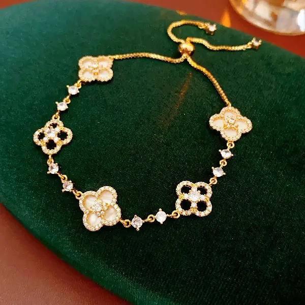 32# bracelet-gold-white,tkmbeautysupply.com