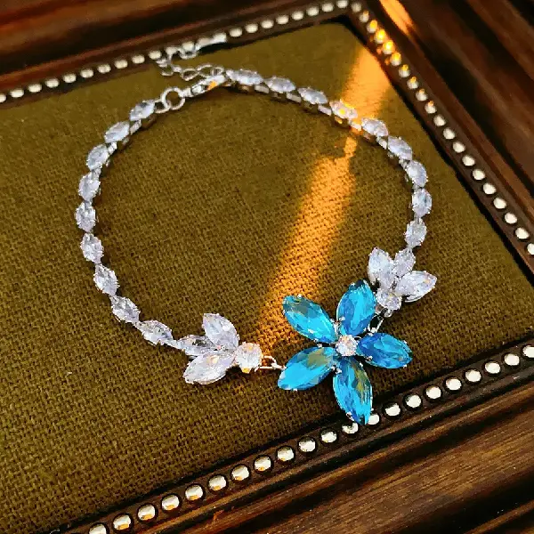52# Blue-Zircon Flower Pendant Bracelet,tkmbeautysupply.com