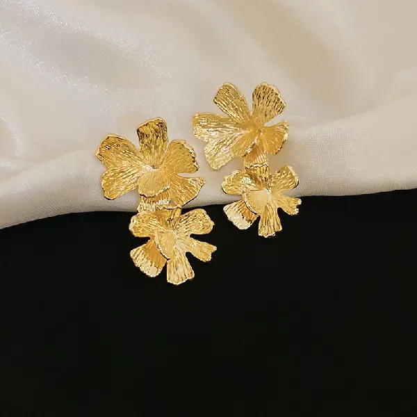 5# Silver Needle-Golden Metal Flower,tkmbeautysupply.com
