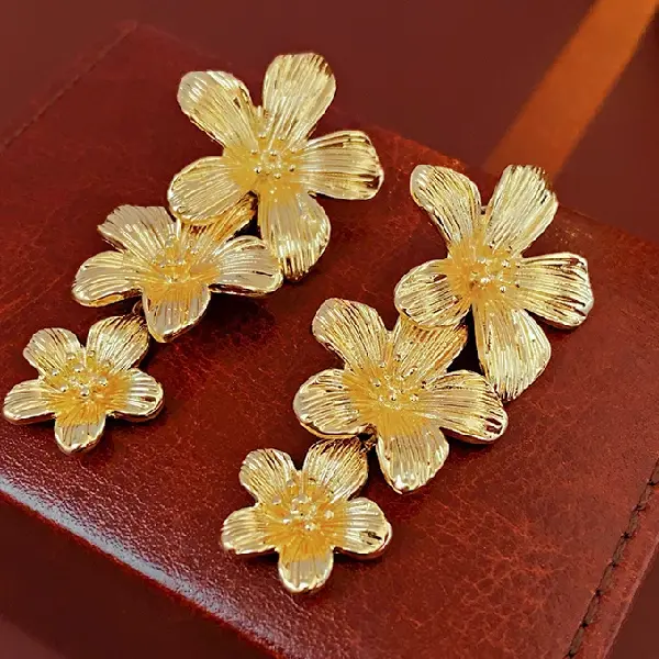 10# Silver Needle-Golden Flower Tassel,tkmbeautysupply.com