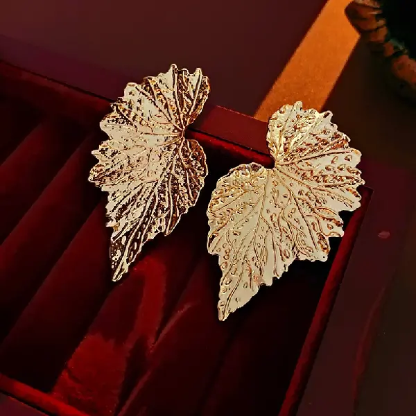 14# Silver Needle-Golden Pattern Leaves,tkmbeautysupply.com