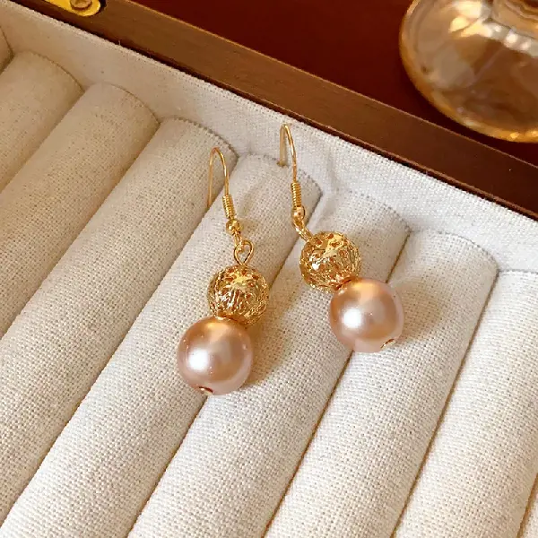4-Pearl pendant ear hooks,tkmbeautysupply.com