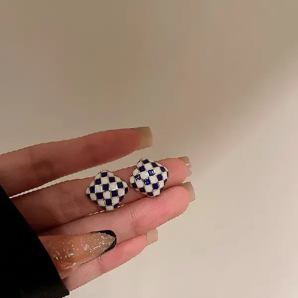 29-Silver Needle Oil Drop Plaid Earrings,tkmbeautysupply.com
