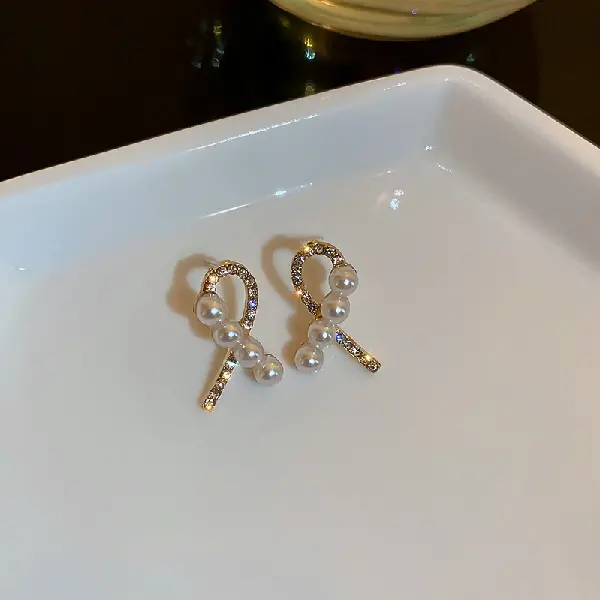 36# silver needle-pearl cross.,tkmbeautysupply.com