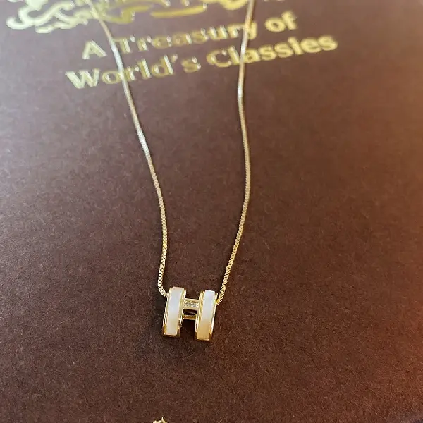 Real gold electroplated zircon letter H necklace,tkmbeautysupply.com