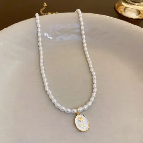 25# Pearl Tulip Flower Necklace,tkmbeautysupply.com