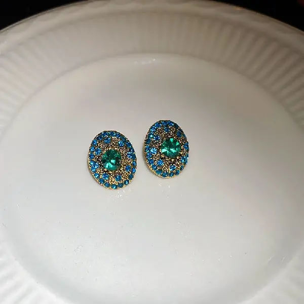 Silver Needle-Diamond Oval Earrings,tkmbeautysupply.com