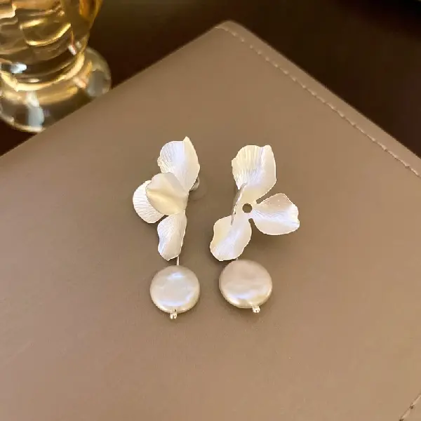 27# Silver Needle-Flower Pearl Stud Earrings,tkmbeautysupply.com