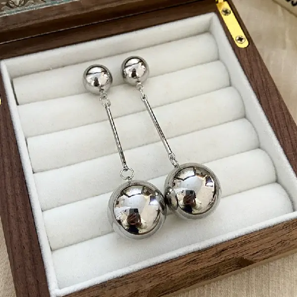 68# silver needle-ball tassel earrings,tkmbeautysupply.com