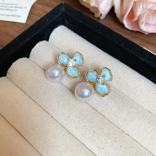 18# Silver Needle Flower Pearl Stud Earrings-Blue,tkmbeautysupply.com
