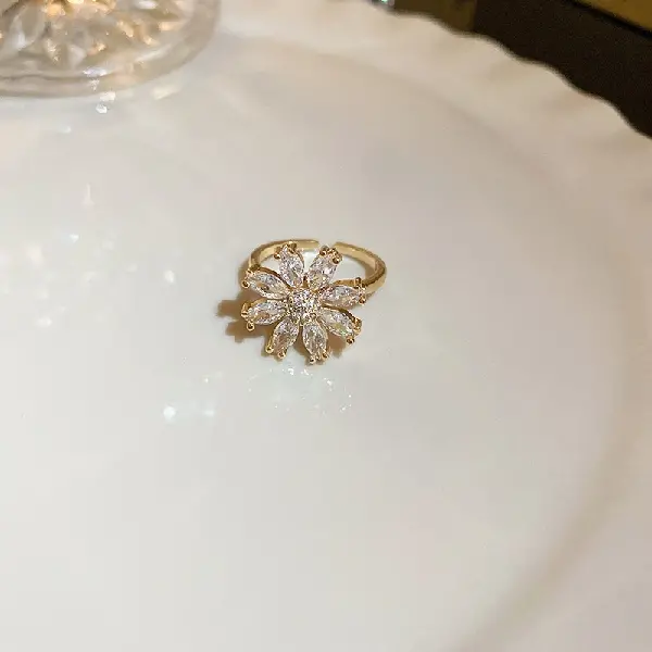 9 Open Ring - Golden Flower (Real Gold Plating).,tkmbeautysupply.com