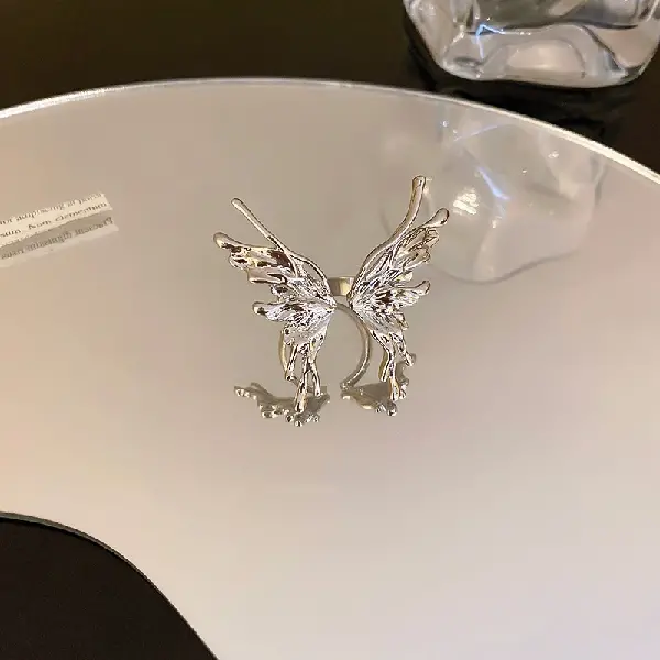 33# open ring-silver butterfly.,tkmbeautysupply.com
