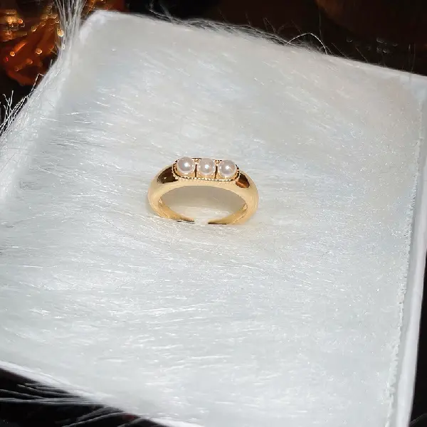Ring - golden pearl.,tkmbeautysupply.com