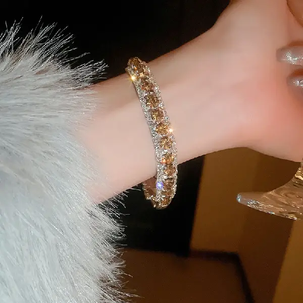 Yellow diamond round buckle bracelet,tkmbeautysupply.com