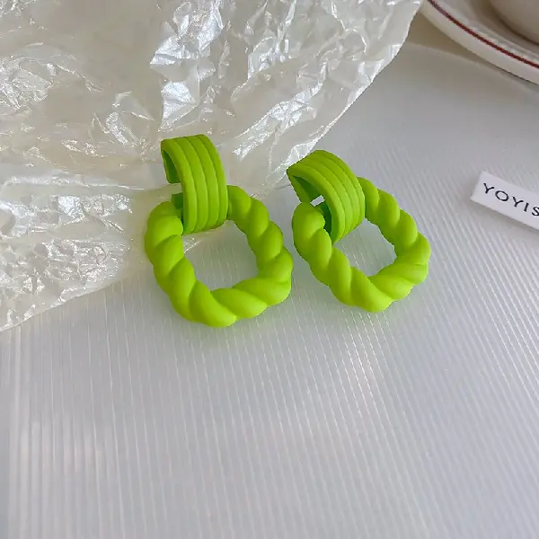 Silver needle acrylic twist square stud earrings.,tkmbeautysupply.com
