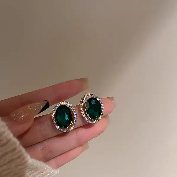 34# silver needle-emerald oval.,tkmbeautysupply.com