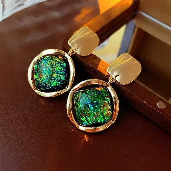 Silver Needle Geometric Diamond Resin Earrings,tkmbeautysupply.com