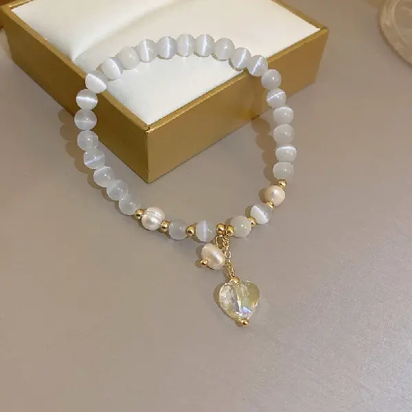 13# Bracelet-gray bead heart.,tkmbeautysupply.com