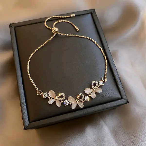 Real Gold Electroplated Cat's Eye Zircon Butterfly Bracelet,tkmbeautysupply.com