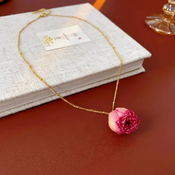 58# Necklace-Chain Preserved Flower Rose,tkmbeautysupply.com
