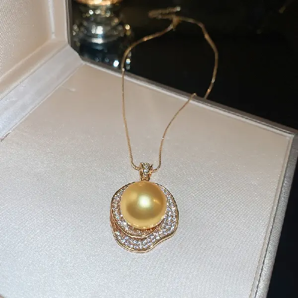 72# Necklace-Zircon Flower Pearl,tkmbeautysupply.com