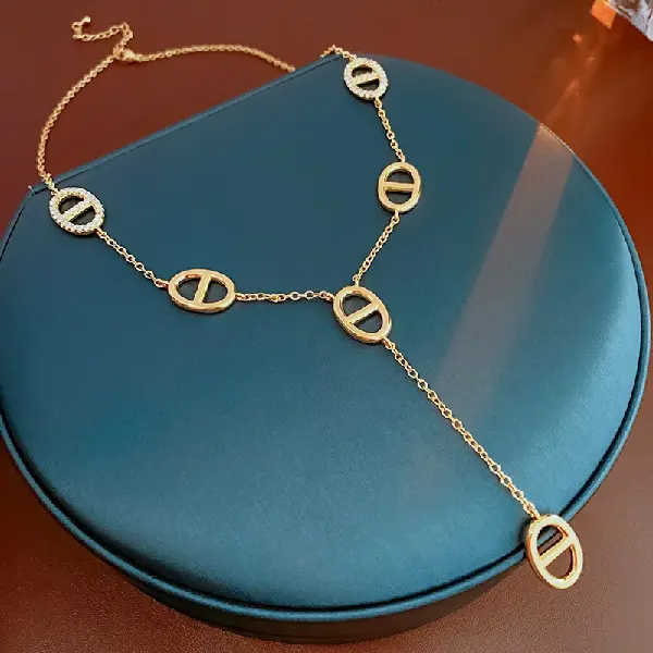 18K real gold electroplated zircon oval pig nose necklace,tkmbeautysupply.com