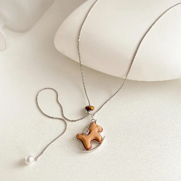 24# Necklace-Wood Pearl Beads Rocking Horse,tkmbeautysupply.com
