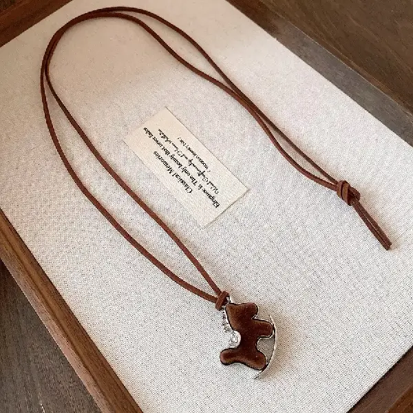 83## necklace-resin flocked leather inlaid with zircons-brown,tkmbeautysupply.com