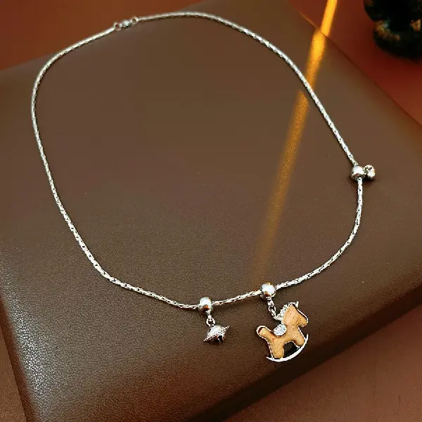 88## Necklace-Wooden Pony Heart,tkmbeautysupply.com