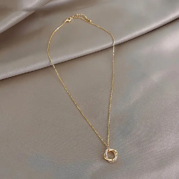 4# Necklace-Golden Oval,tkmbeautysupply.com