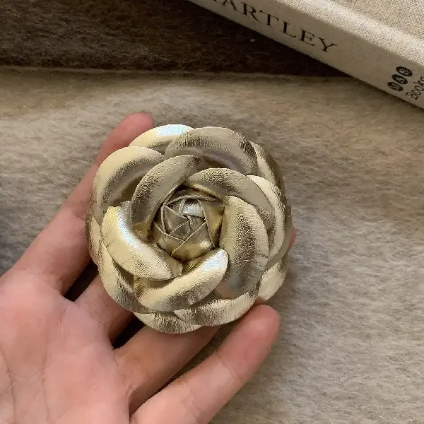 58# brooch-leather flocked flowers,tkmbeautysupply.com