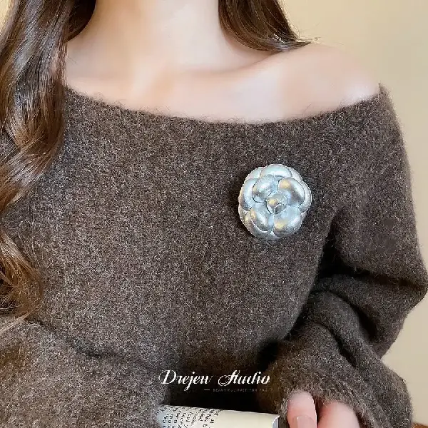 71# brooch-leather flower,tkmbeautysupply.com