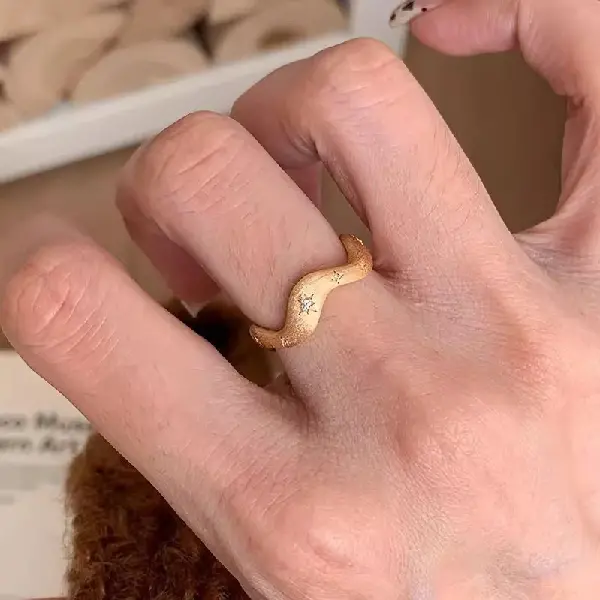 14# ring-gold-wavy,tkmbeautysupply.com
