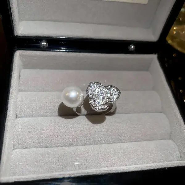 37# Ring-Silver-Flower,tkmbeautysupply.com