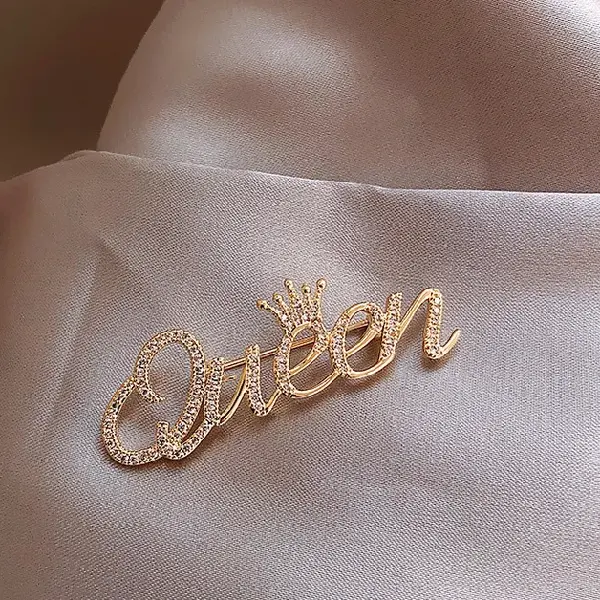 6# Brooch-Golden English,tkmbeautysupply.com
