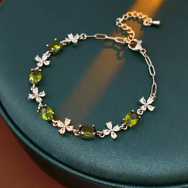 22-Zircon Oval Cross Flower Bracelet,tkmbeautysupply.com
