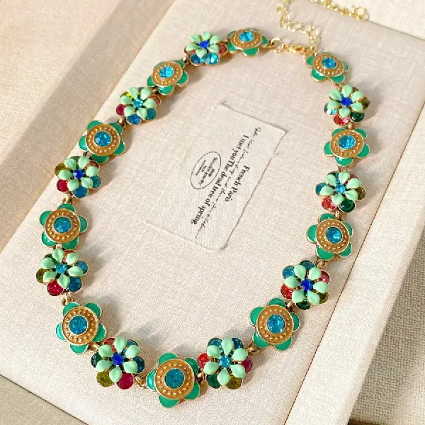 Necklace-gold-green,tkmbeautysupply.com