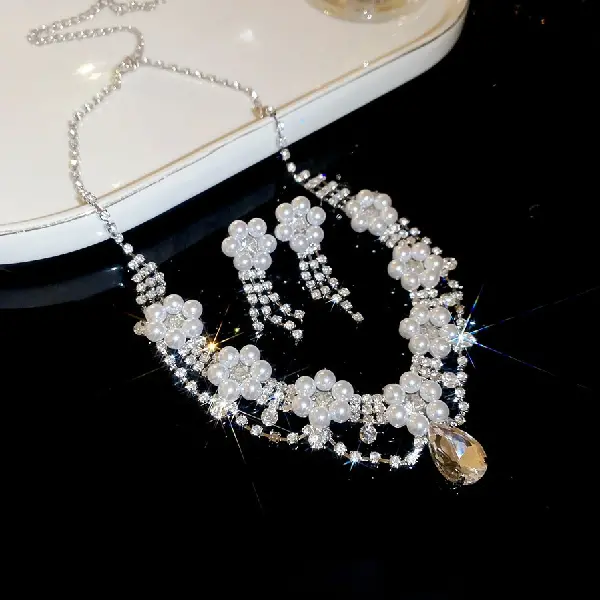 55# necklace earrings-pearl flowers inlaid with diamond drops (set of two),tkmbeautysupply.com