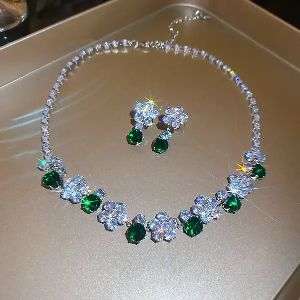 66# necklace earrings - zircon flower round - silver - green (set of two),tkmbeautysupply.com